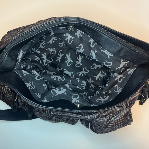 Joanel Multi-Pocket Plaid Purse - Picture 5 of 11